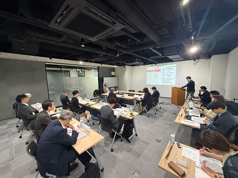 政策検討分科会の様子